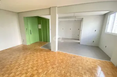 Apartamento com 3 quartos à venda na Avenida Cristóvão Colombo, 1248, Floresta, Porto Alegre