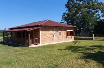 Sítio/chácara com área 14,000.00m² sendo sua extensão plana e excelente