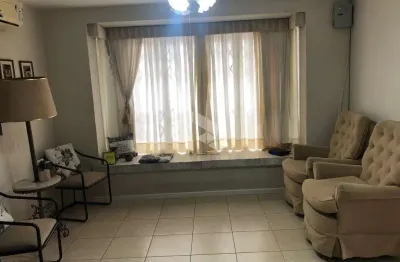 Casa com 3 quartos à venda na Rua Plácido de Castro, 340, Azenha, Porto Alegre