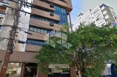 Sala comercial no menino deus com 62m² com terraço privativo