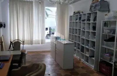 Casa com 3 quartos à venda na Rua Silveiro, 380, Menino Deus, Porto Alegre