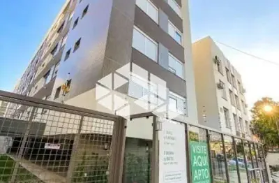 Apartamento  com 62 metros privativos, 02 dormitórios, elevador e garagem