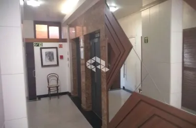 Apartamento com 3 quartos à venda na Rua Marechal Floriano Peixoto, 435, Centro Histórico, Porto Alegre