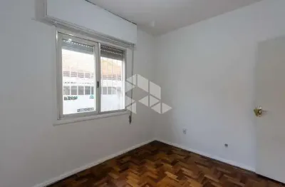 Casa residencial com três dormitórios semi mobiliada na cavalhada