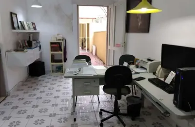 Sala comercial à venda na Avenida Venâncio Aires, 169, Azenha, Porto Alegre