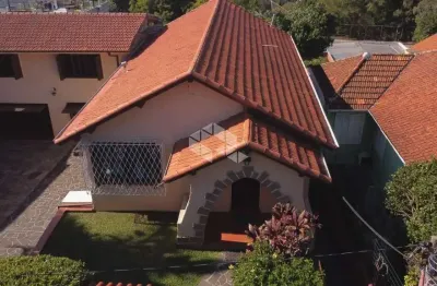 Casa com 5 quartos à venda na Rua General Gomes Carneiro, 1200, Medianeira, Porto Alegre