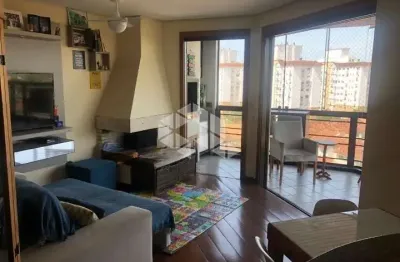 Apartamento com 2 dormitórios, com 79 m2, vaga na tristeza