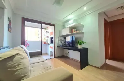 Apartamento de 2 dorm. com 59,39 m² área privativa, vaga de garagem no bairro cristal