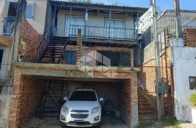 Casa à venda com 3 quartos/dormitórios, 2 vagas no bairro santo antônio em porto alegre.