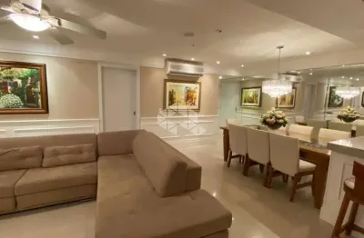 Apartamento de 3 dorm/quartos com 120m² bairro menino deus