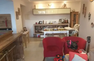 Apartamento 2 quartos 2 vagas a venda no bairro menino deus em porto alegre.