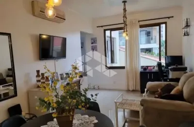 Apartamento de 2 dormitórios (1 suíte) com 74,57m² - conforto e localização privilegiada bairro menino deus