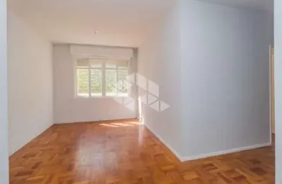 Apartamento térreo 2 dormitórios 70,91m² área privativa, bairro  auxiliadora em porto alegre.