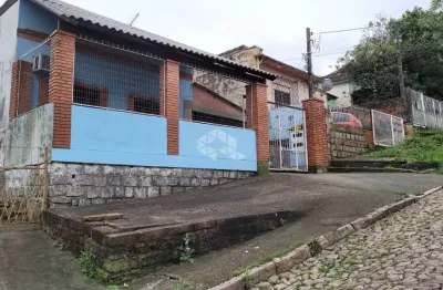 Casa com 180 m² e 4 quartos à venda no bairro partenon