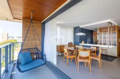 Apartamento 3 dormitorios vaga e elevador 147 metros todo mobiliado