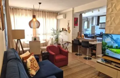 Apartamento 2 dormitórios mobiliado suíte lavabo churrasqueira 2 garagens infra completa