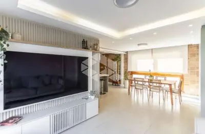 Apartamento 3 dormitórios (1 suíte) - totalmente reformado - menino deus