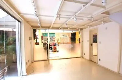 Loja 43m2 area privativa com mezanino shopping florencio ygartua