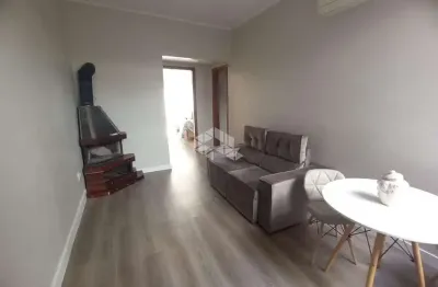 Apartamento de 1 dorm/quarto de 48,10m² bairro menino deus (com pátio)