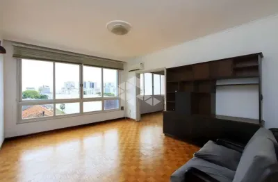 Apartamento 3 dormitórios, 3 banheiros, 1 vaga, Menino Deus, Porto Alegre.