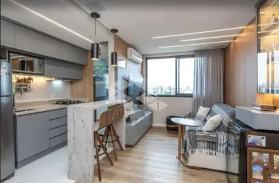 APARTAMENTO 2 DORMITÓRIOS,  próximo a Érico Veríssimo no bairro Menino Deus. Com 57m