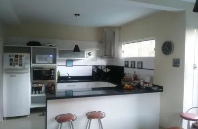 Casa com 3 quartos à venda na Rua Jair de Moura Calixto, 25, Ipanema, Porto Alegre