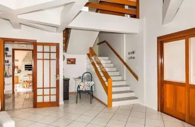 Bela casa com 4 dormitórios, 1 suite no bairro v joão pessoa