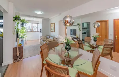 Apartamento de 2 dormitórios sendo um suíte no bairro menio deus com  61,73 m2 e uma vaga de garagem.
