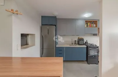 Apartamento com 3 dormitórios, 1 suíte, closet, 2 vagas de garagem , 67,43 m2, localizado no bairro são sebastião.