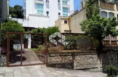 Terreno á venda de 307 m², podendo construir até 75% do terreno, próximo ao zaffari e av. goethe.