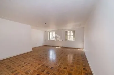 Apartamento de 163m2 , excelente living em 4 ambientes, sala de jantar, 3 dormitórios