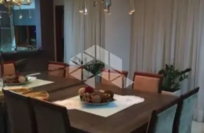 Sobrado em condomínio fechado na zona sul - loteamento jardins do prado
