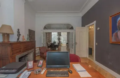 Casa comercial/residencial ao lado do parcão no moinhos de vento