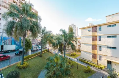Apartamento com 3 quartos à venda na Rua Roque Calage, 280, Passo da Areia, Porto Alegre