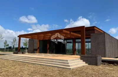 Terrenos em condomínio a partir de 600 m² para  construir casas residenciais.