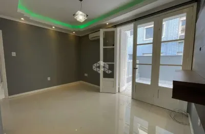 Apartamento com 2 quartos à venda na Rua Mucio Teixeira, 171, Menino Deus, Porto Alegre
