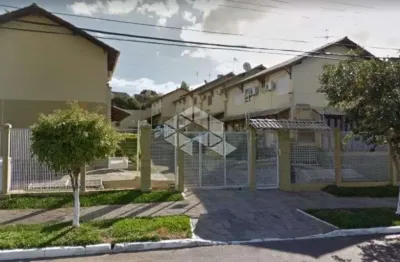 Casa em condomínio no bairro protásio alves em porto alegre.