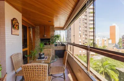 Apartamento com 166m² e 3 dormitórios, 1 suíte, 2 vagas no bairro petrópolis em porto alegre para comprar