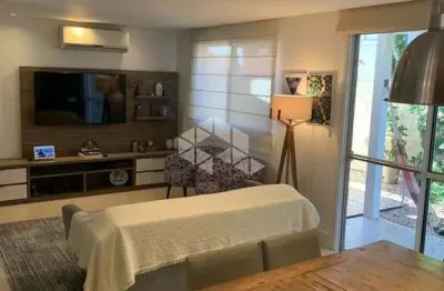 Casa no condomínio vivendas ecoville 100% mobiliada com 4 dormitórios sendo 1 suítes, living 2 ambient