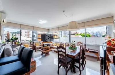 Apartamento com 95m² e 3 dormitórios, 1 suíte, 2 vagas no bairro boa vista em porto alegre