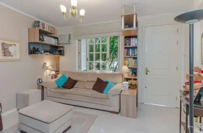 Casa com 4 quartos à venda na Rua General Couto de Magalhães, 538, São João, Porto Alegre