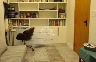 Sala comercial à venda na Rua Felipe Camarão, 626, Rio Branco, Porto Alegre