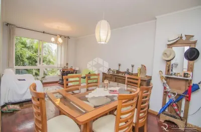 Apartamento com 3 quartos à venda na Rua Liberdade, 521, Rio Branco, Porto Alegre