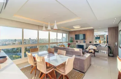 Apartamento 3 Dormitórios, 3 suítes, 2 vagas à venda no Petrópolis em Porto Alegre-RS