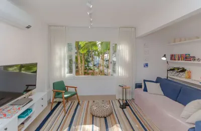 Apartamento amplo e iluminado em rua tranquila do higienópolis!