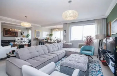 Apartamento de 3 dormitórios com 139 m² na bela vista