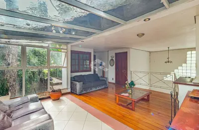 Casa em condomínio fechado com 4 quartos à venda na Rua São Benedito, 192, Jardim do Salso, Porto Alegre