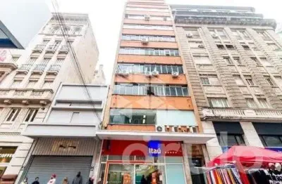 Sala comercial no calçadão, para clinicas, consultorios, sala dupla.