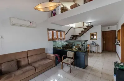 Cobertura de 2 quartos e 2 vagas no bairro petrópolis