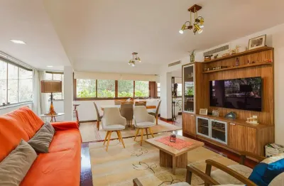 Apartamento garden, estilo casa na melhor localização de porto alegre